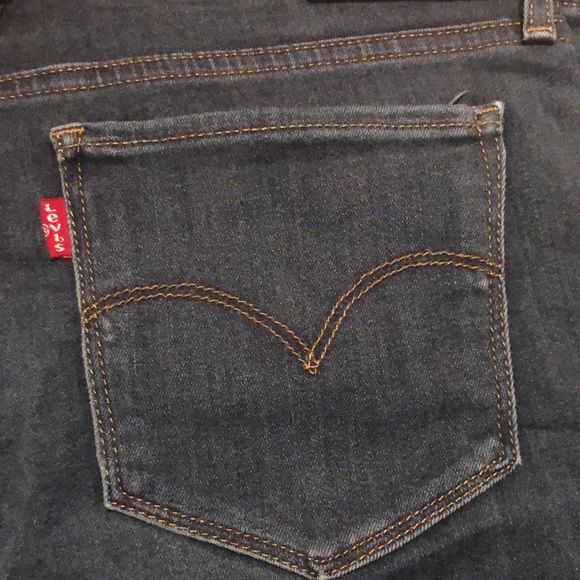 Levi 711 Skinny Jeans - Picture 6 of 7